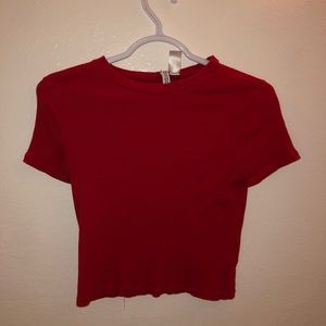 Red cropped tee!